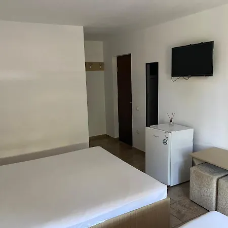 Vila Verde * מאמאיה
